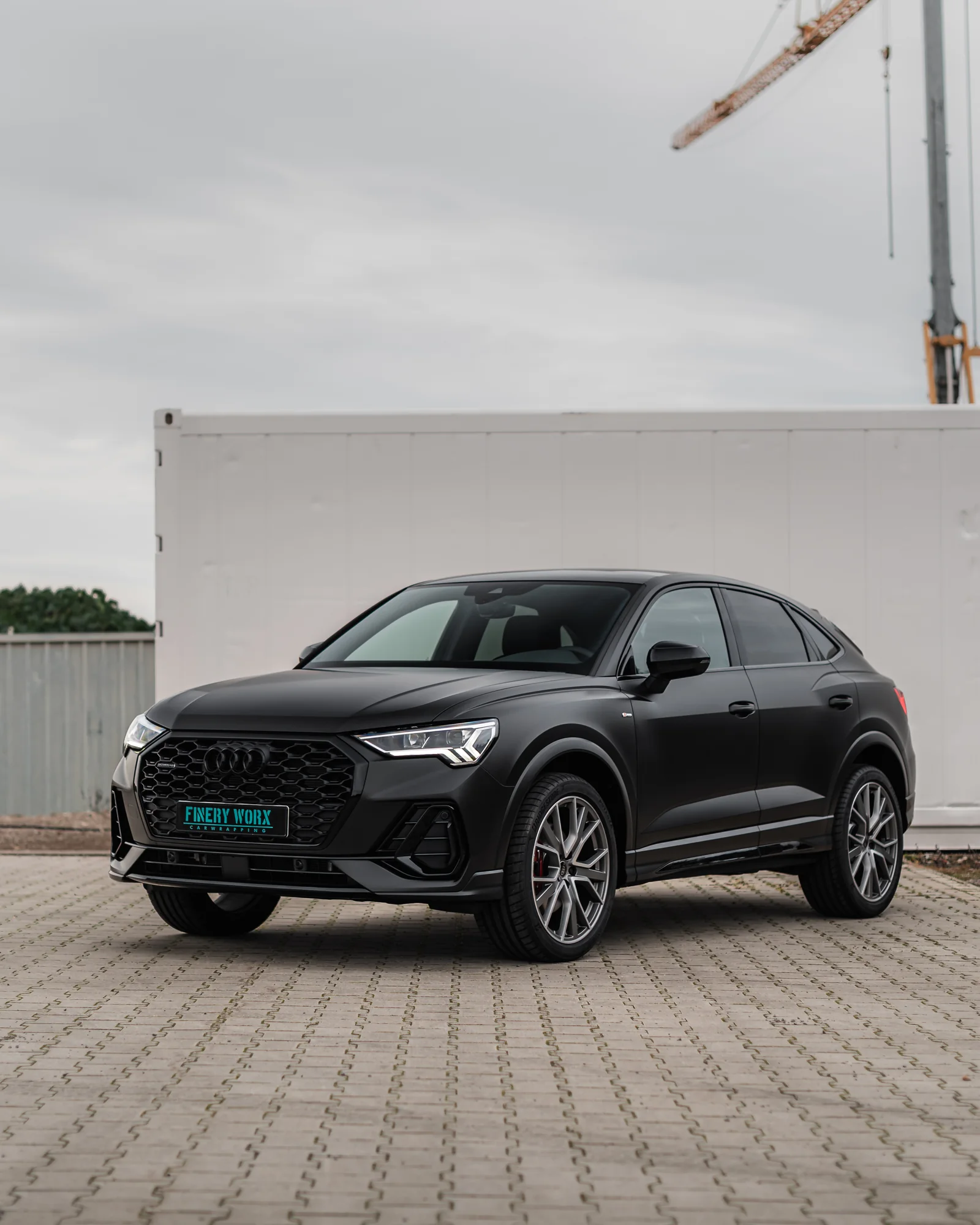 Audi Q3 Sportback – Fahrzeugfolierung, Ansicht 1