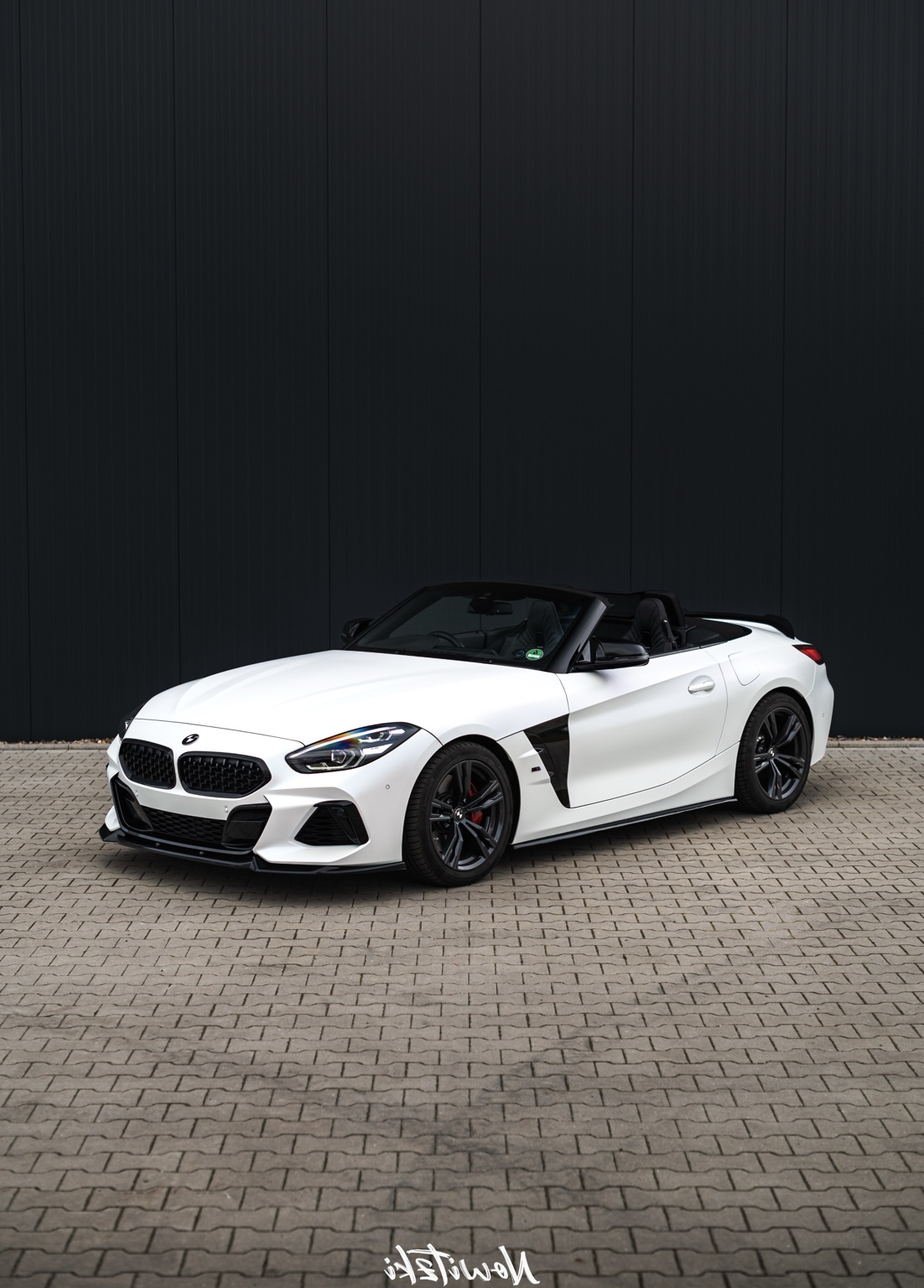 BMW Z4 – Fahrzeugfolierung · Versiegelung