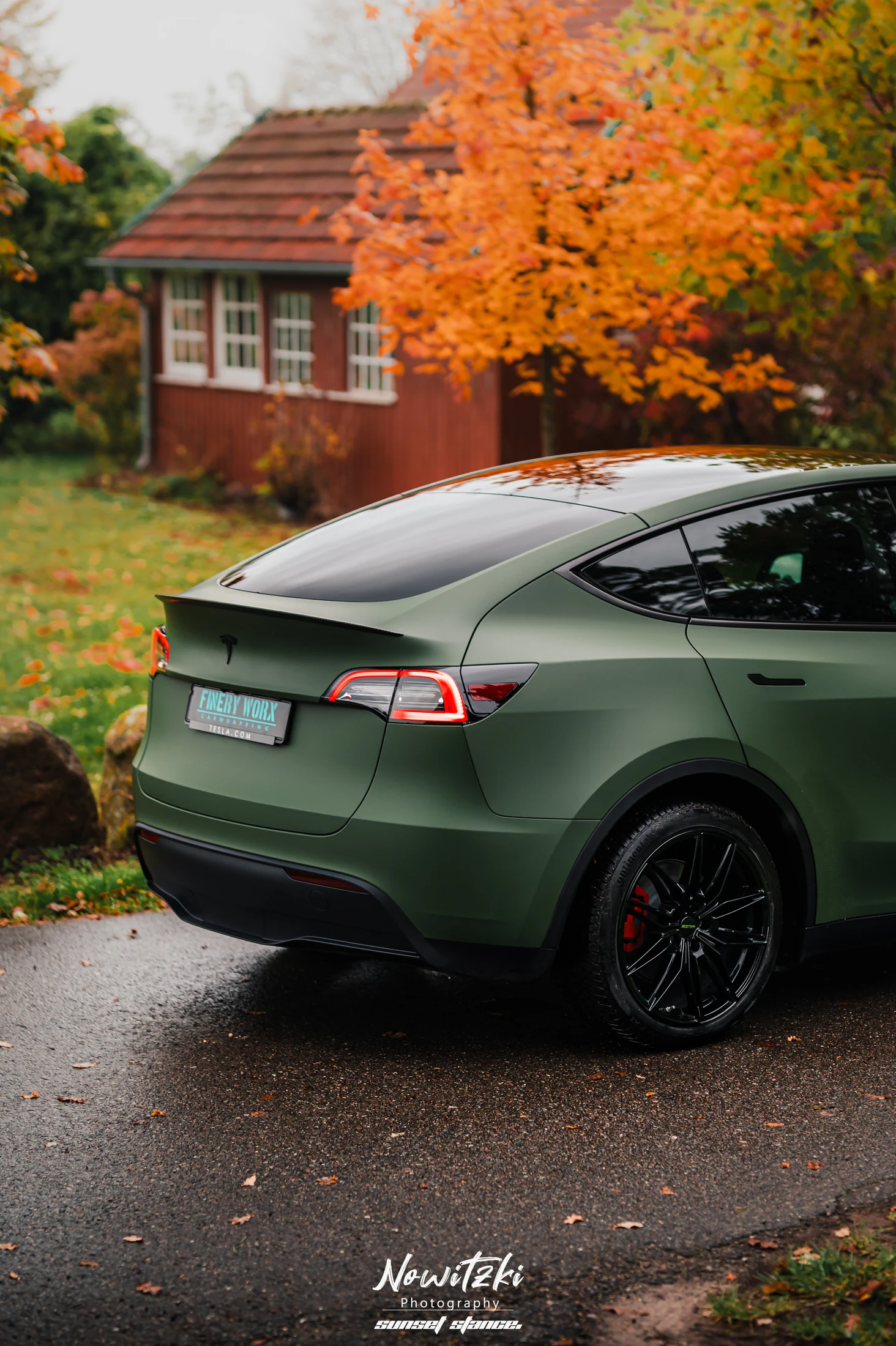 Tesla Model Y – Fahrzeugfolierung · Versiegelung, Ansicht 4